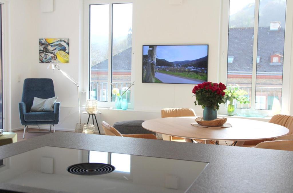 Mosel-Loggia - Luxusapartment -Terrass - Klimaanlage Traben-Trarbach Exteriör bild